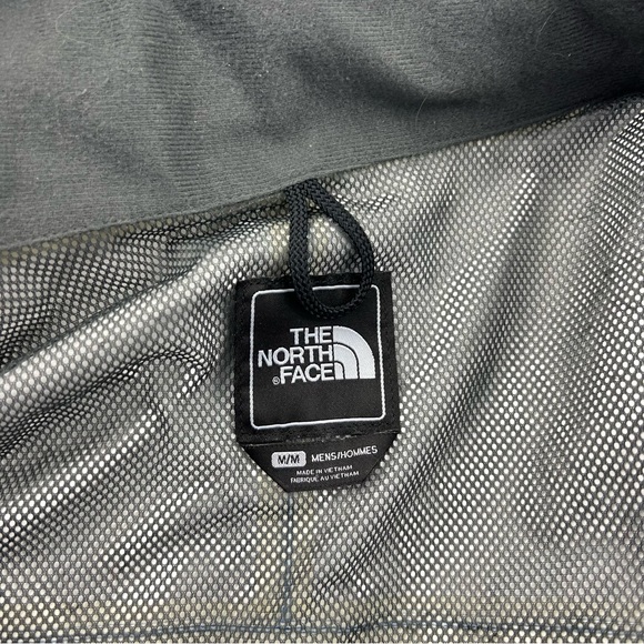 The north face Light Jacket Hyvent Shell - Picture 3 of 3